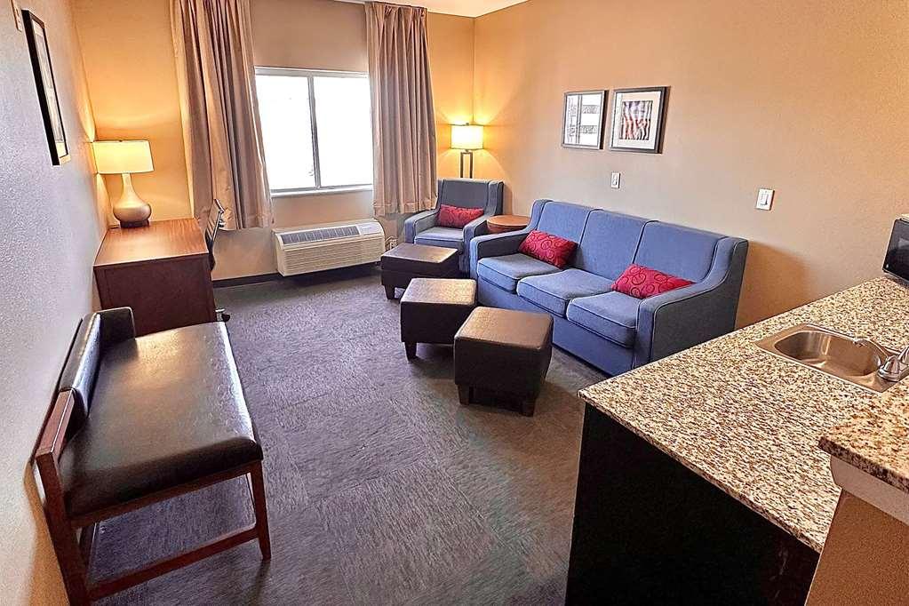Baymont By Wyndham Phoenix North Room photo